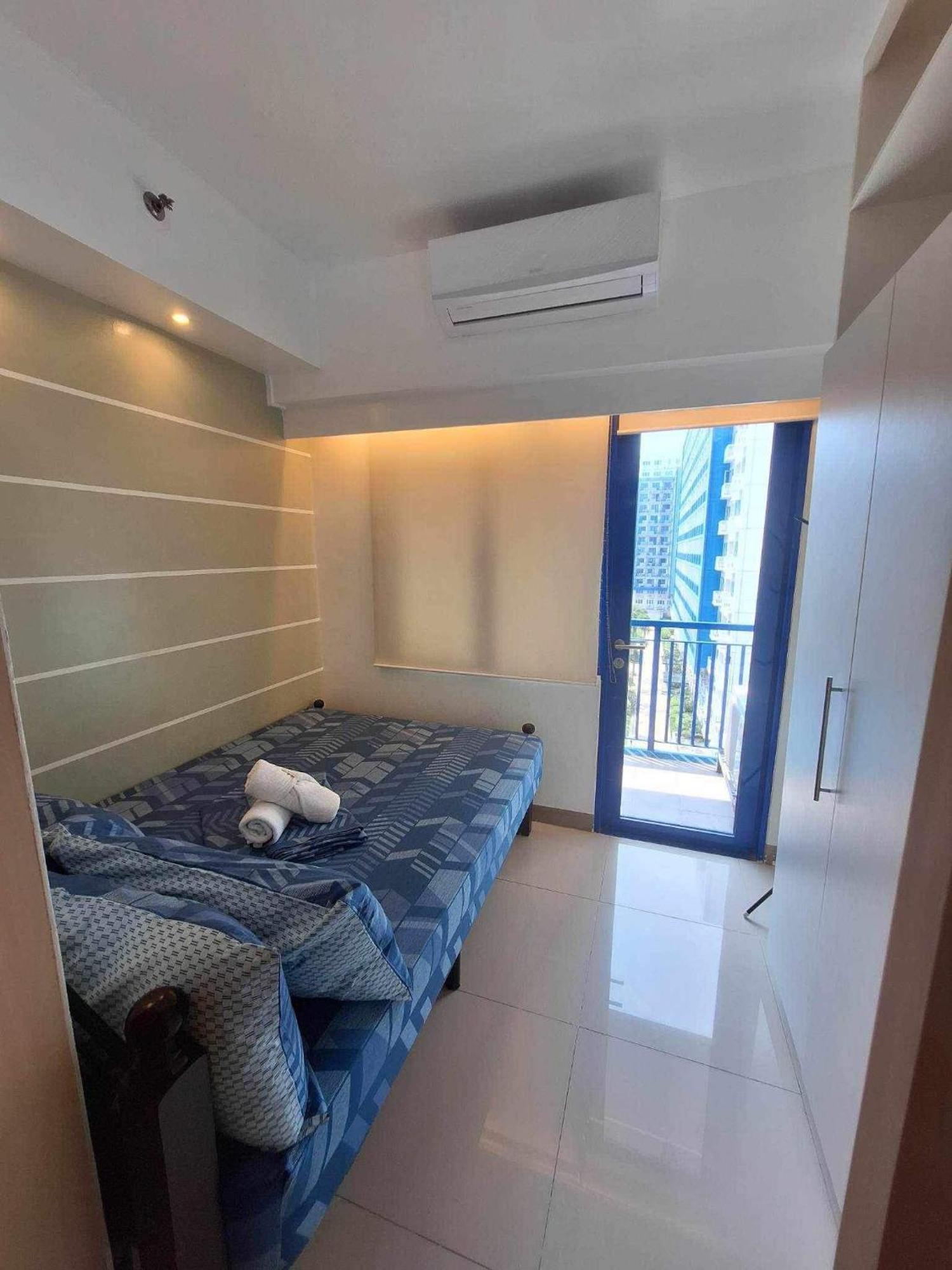 Sea Residences Moa-Eric Apartments Manila Exterior photo